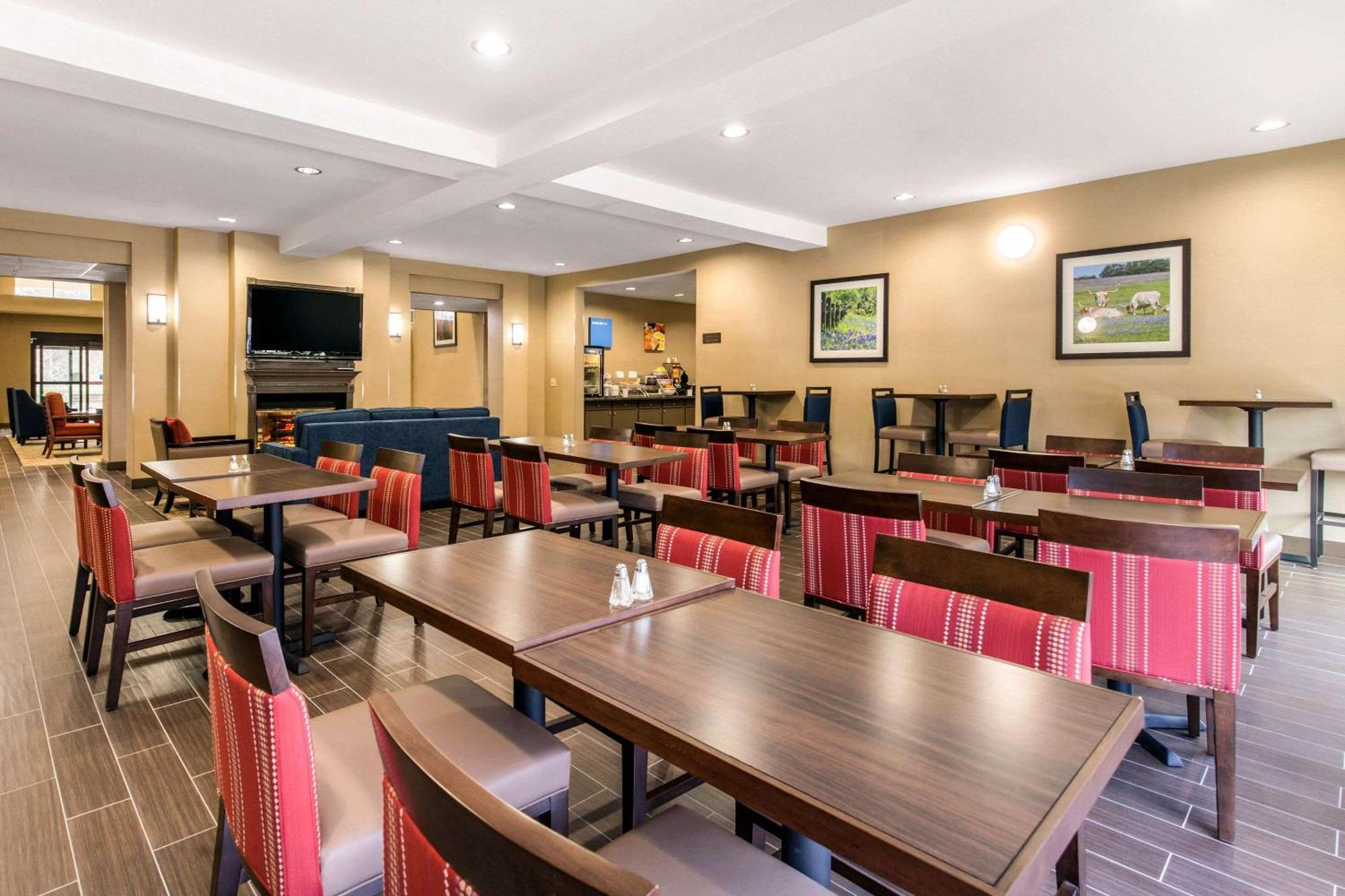 Comfort Inn & Suites Iah Bush Airport - East Humble Εξωτερικό φωτογραφία