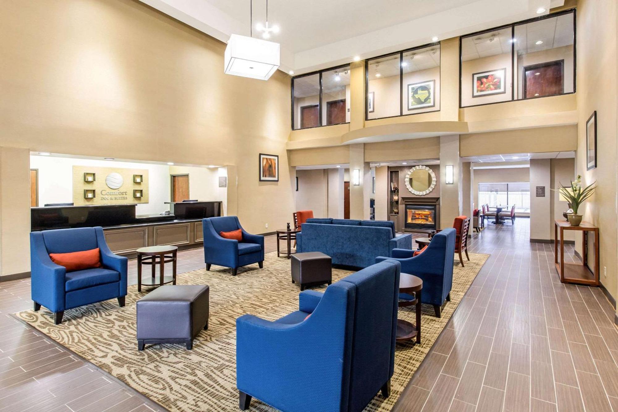 Comfort Inn & Suites Iah Bush Airport - East Humble Εξωτερικό φωτογραφία